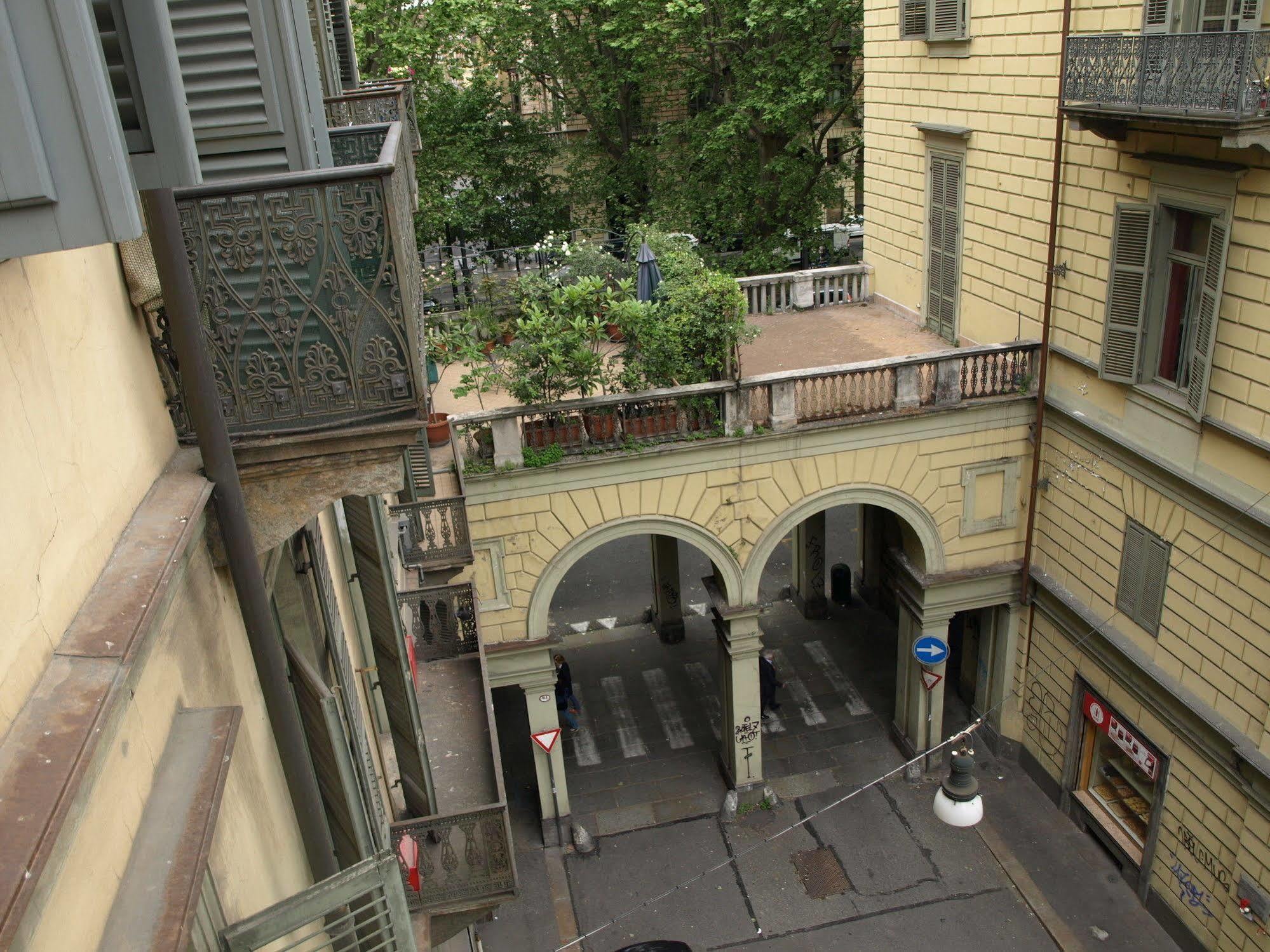 Station Bed & Breakfast