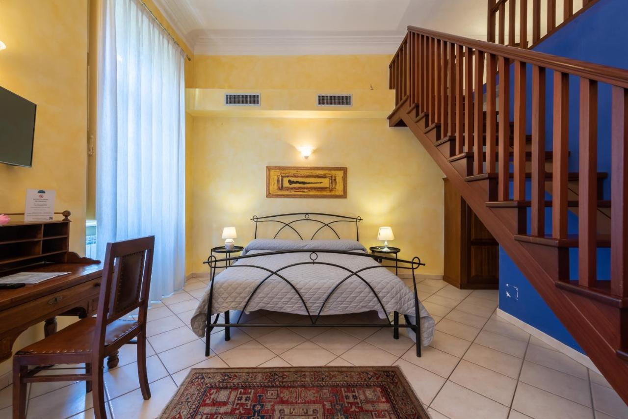 Bed and breakfast Station 2*